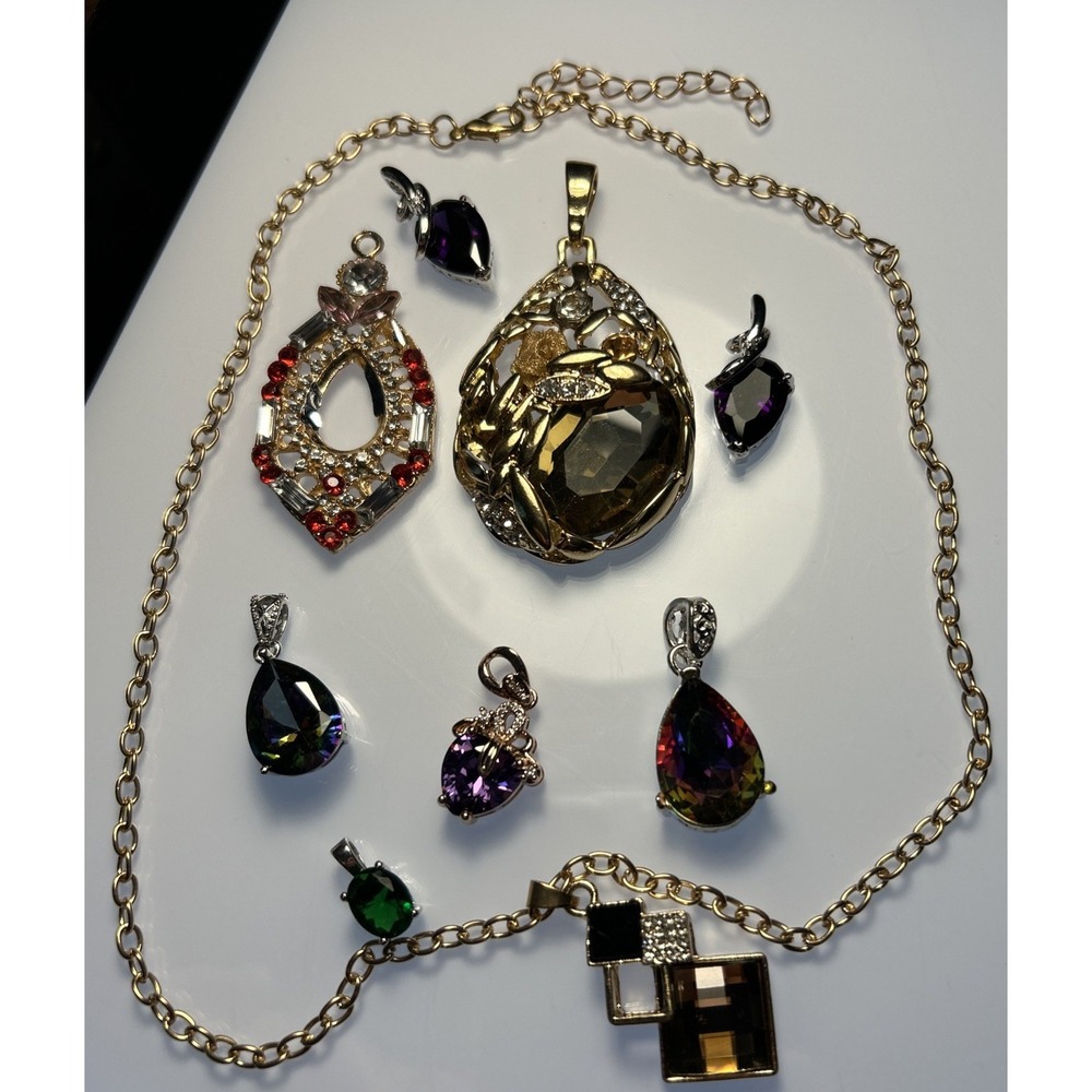 Assorted Costume Jewelry Necklace With 9 Interchangeable Pendants